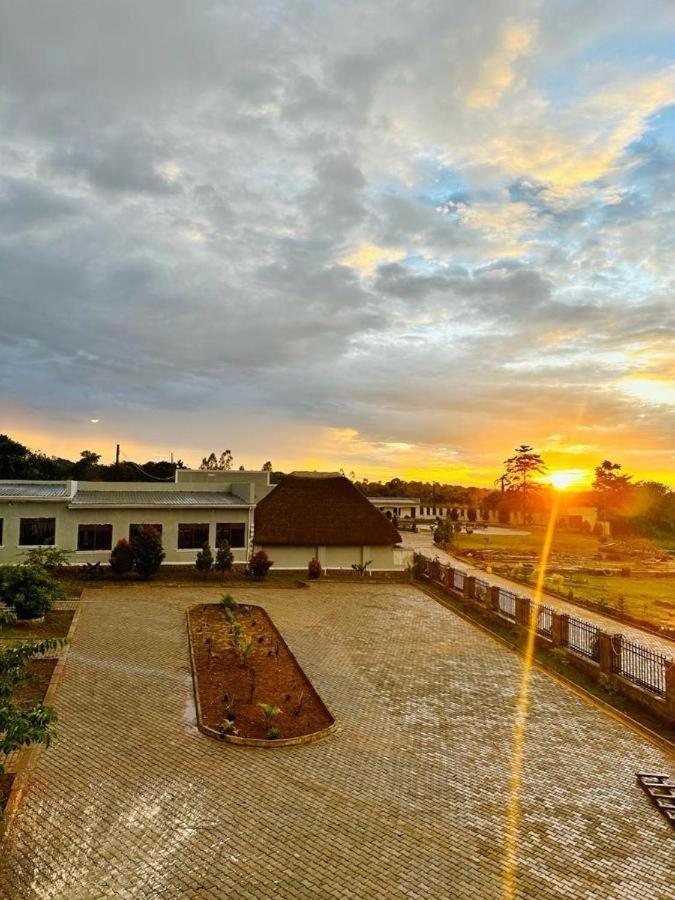 Kacoke Madit Hotel And Cultural Centre, Gulu Exterior photo